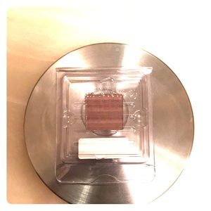 NIB Trish Mcevoy glaze eyeshadow in Smokey Heather